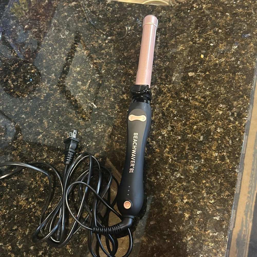 BEACH WAVER hair curler 1 inch